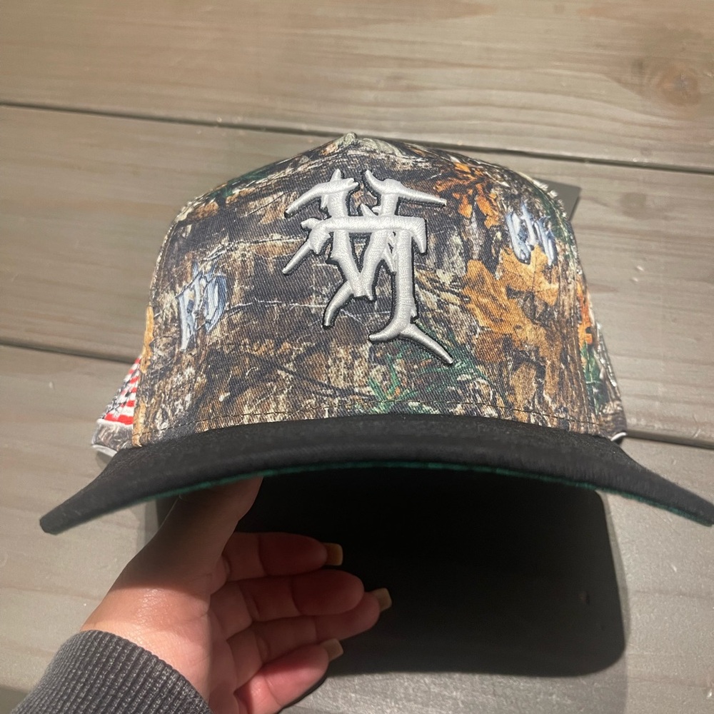NWT KTHLA Camo Dodgers Hat